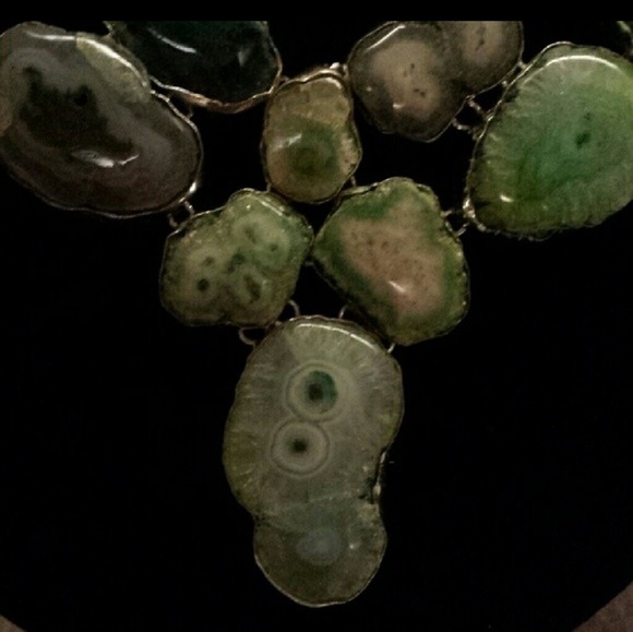 NWOT Druzy Agate Statement Necklace - Picture 2 of 2